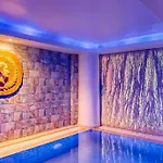 Apartment Caesar & Spa, Claudius 2 Bedroom Apartment, Iskele, Long